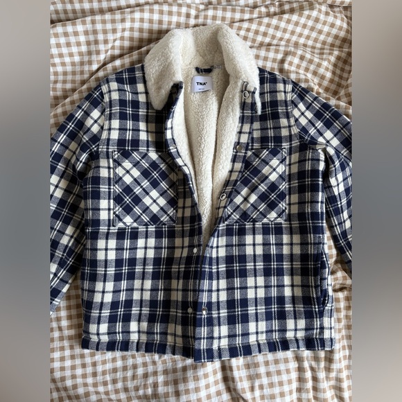 Aritzia Jackets & Blazers - TNA Navy and Cream Plaid Sherpa-Lined Jacket